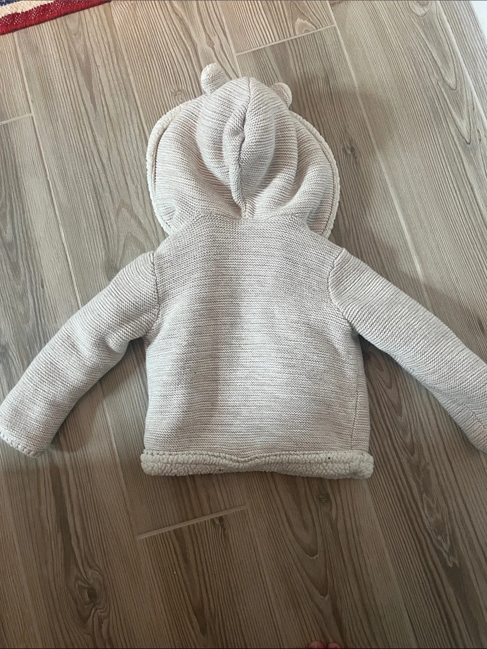 Carter’s Baby’s Sherpa- Lined Hooded Cardigan with Bear Ears (Sz 24m) Oatmeal